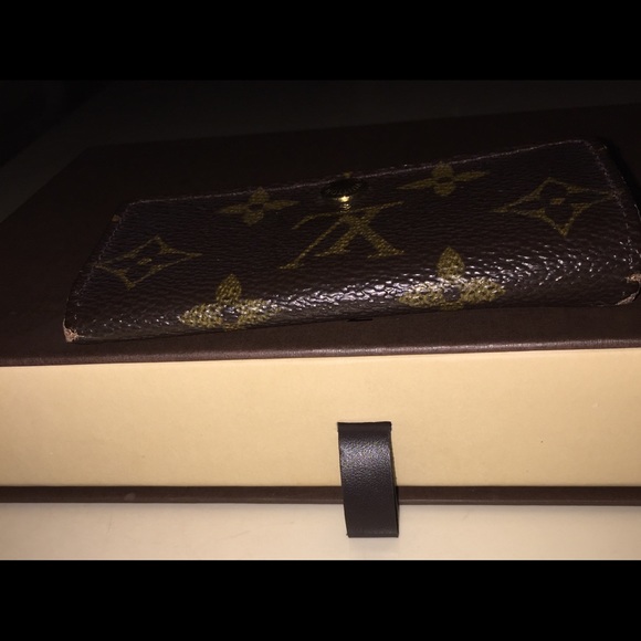Louis Vuitton Key Case - Picture 7 of 7